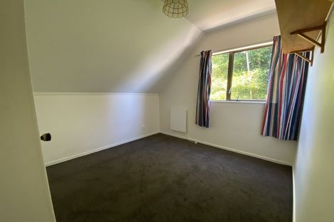 Photo of property in 2/2b Sunnynook Road, Sunnynook, Auckland, 0620