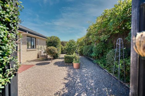 Photo of property in 8 Vosper Close, Leamington, Cambridge, 3432