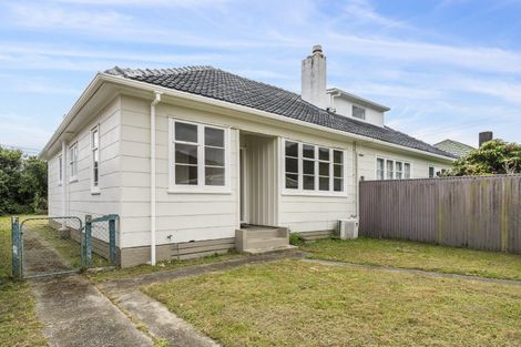 Photo of property in 53 Hewer Crescent, Naenae, Lower Hutt, 5011