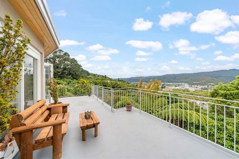 Photo of property in 36 Gurney Road, Kelson, Lower Hutt, 5010