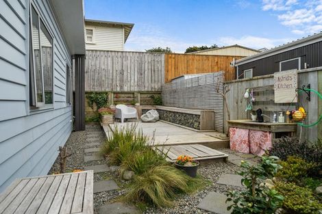Photo of property in 17b Tuki Street, Titahi Bay, Porirua, 5022