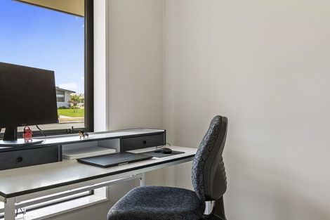 Photo of property in 108 Shillingford Boulevard, Rolleston, 7615