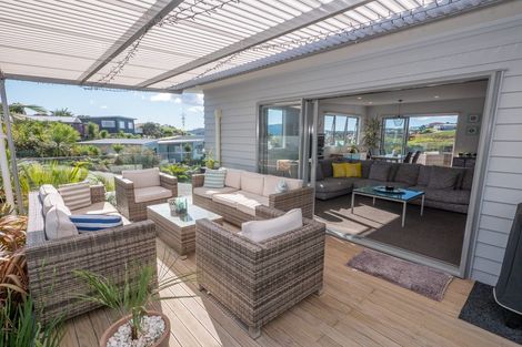 Photo of property in 7 Protea Drive, Cable Bay, 0420