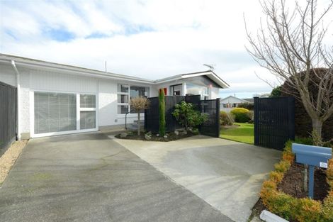 Photo of property in 1/293 Waimairi Road, Ilam, Christchurch, 8041