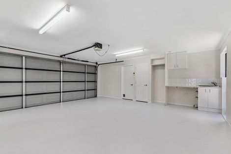 Photo of property in 3 Amber Glen, Albany, Auckland, 0632