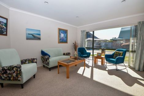 Photo of property in Villa Estate, 30/55 Armstrong Avenue, Carterton, 5713