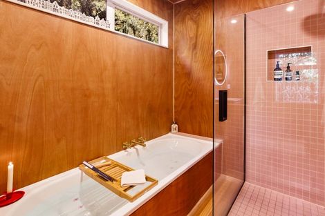 Photo of property in 20 Valley Street, Island Bay, Wellington, 6023