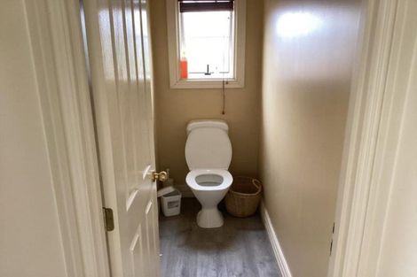 Photo of property in 5 Oaktree Lane, Bishopdale, Christchurch, 8053