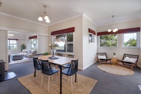 Photo of property in 34 Poto Road, Normandale, Lower Hutt, 5010