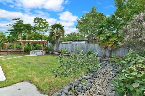 Photo of property in 66 Cabeleigh Drive, Helensville, 0800