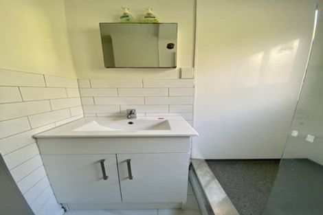 Photo of property in 2/767 Beach Road, Browns Bay, Auckland, 0630