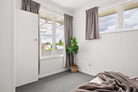 Photo of property in 5 Clark Place, Hillcrest, Hamilton, 3216