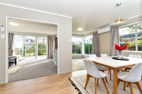 Photo of property in 2 Montana Place, Dinsdale, Hamilton, 3204