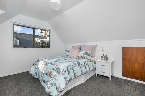 Photo of property in 13 Wallace Road, Ranui, Auckland, 0612