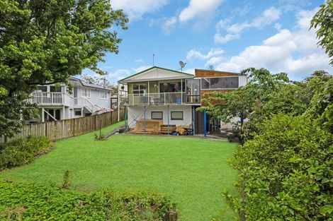 Photo of property in 22 Lawrence Crescent, Hillpark, Auckland, 2102