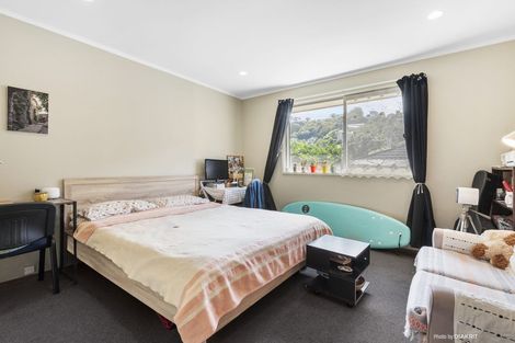 Photo of property in 2a Bay Lair Grove, Island Bay, Wellington, 6023