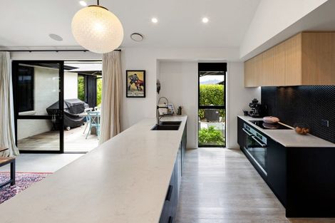 Photo of property in 7 Moemoea Place, Cambridge, 3434