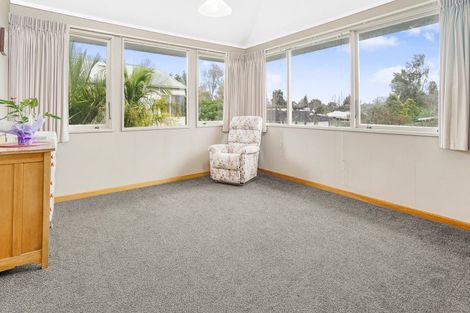 Photo of property in 22 Chedworth Avenue, Chedworth, Hamilton, 3210