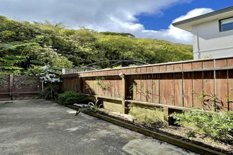 Photo of property in 75a Woodhouse Avenue, Karori, Wellington, 6012