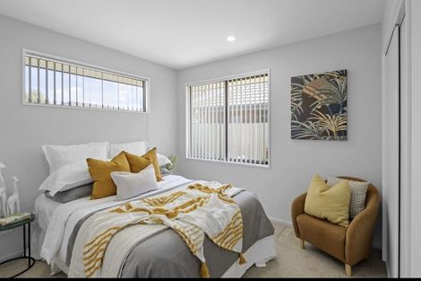 Photo of property in 10 Puhara Avenue, Parklands, Christchurch, 8083