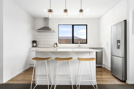 Photo of property in 17 Merino Crescent, Amberley, 7410