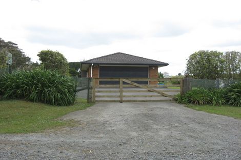 Photo of property in 927 Tauhoa Road, Kaipara Flats, Warkworth, 0984