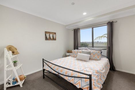 Photo of property in 5 Greenstone Way, Hairini, Tauranga, 3112