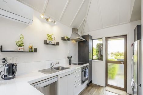 Photo of property in 12/58 Manuroa Road, Takanini, 2112