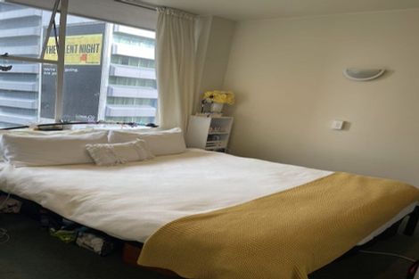 Photo of property in Terrace Tower Apartments, 5a/126 The Terrace, Wellington Central, Wellington, 6011