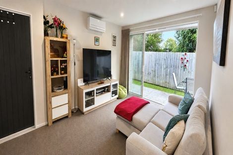 Photo of property in 70 Prado Drive, Pukekohe, 2120