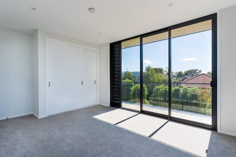 Photo of property in 14 Macbeth Court, Milford, Auckland, 0620
