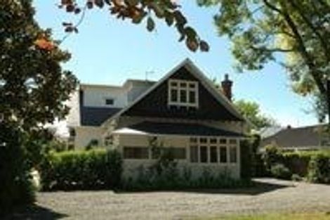 Photo of property in 284 Papanui Road, Merivale, Christchurch, 8052