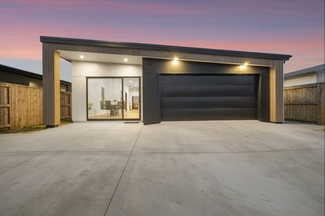 Photo of property in 267 Te Okuroa Drive, Papamoa, 3118