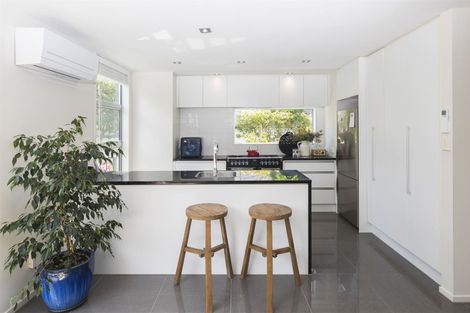 Photo of property in 3a Church Lane, Merivale, Christchurch, 8014