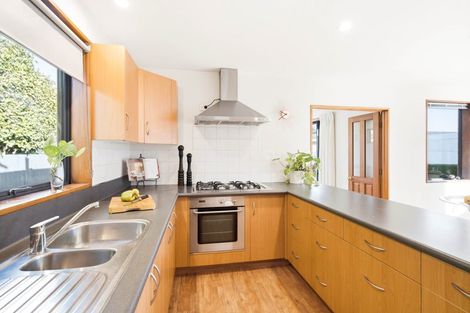 Photo of property in 12a Prossers Road, Saint Martins, Christchurch, 8022