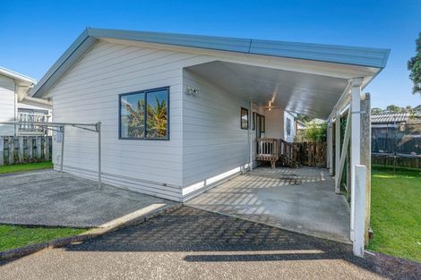 Photo of property in 2/100 Brightside Road, Stanmore Bay, Whangaparaoa, 0932