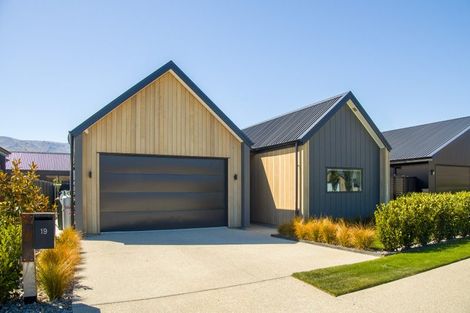 Photo of property in 19 Vintage Street, Cromwell, 9310