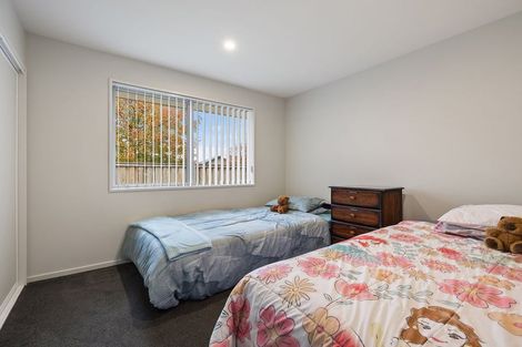 Photo of property in 1 Keeper Close, Woodend, 7610