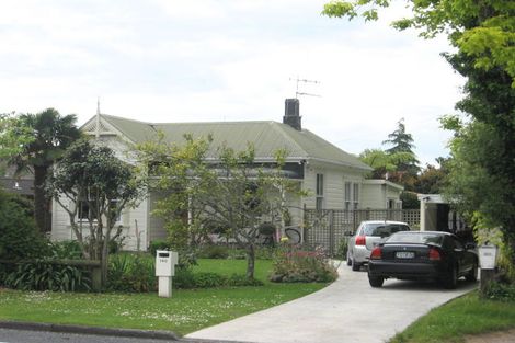 Photo of property in 140a Williams Street, Cambridge, 3434