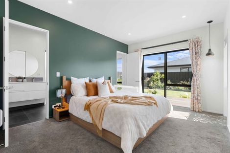 Photo of property in 4 Tussle Grove, Halswell, Christchurch, 8025