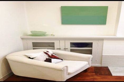 Photo of property in 4b Railway Street, Newmarket, Auckland, 1023