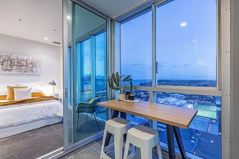 Photo of property in Sentinel Apartments, 1303/3 Northcroft Street, Takapuna, Auckland, 0622