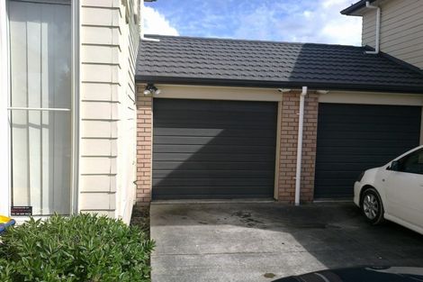 Photo of property in 36 Brashier Circle, Sunnyvale, Auckland, 0612