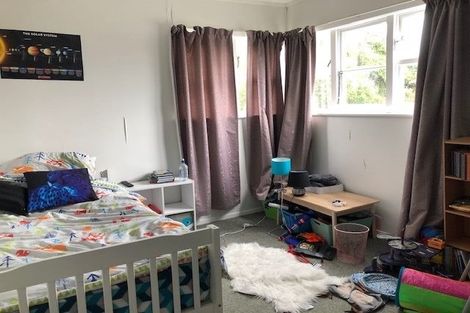 Photo of property in 106 Moorefield Road, Johnsonville, Wellington, 6037