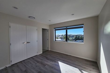 Photo of property in 46c Hart Road, Hauraki, Auckland, 0622