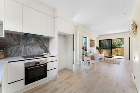 Photo of property in 29a Takapu Street, Henderson, Auckland, 0612