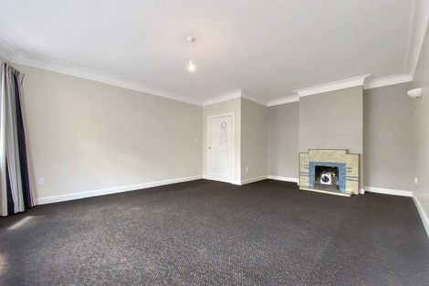 Photo of property in 20a Portland Crescent, Thorndon, Wellington, 6011