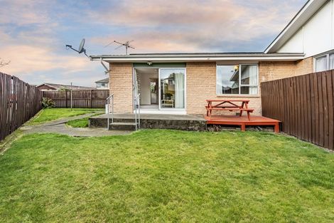 Photo of property in 1/18 Manuel Place, Bishopdale, Christchurch, 8053