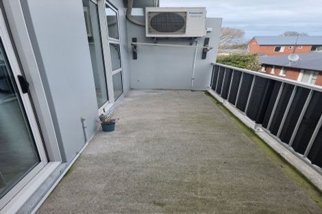 Photo of property in 12/14 Brougham Street, Addington, Christchurch, 8024