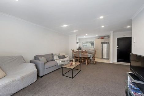Photo of property in 2/3 Manning Street, Hamilton Central, Hamilton, 3204